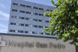 Hasta 40 pacientes permanecen hoy pendientes de ingreso en las Urgencias del San Pedro