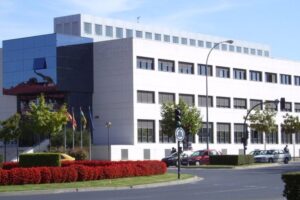 UGT gana las elecciones sindicales en 2 de los 3 colegios de la UR y consigue 10 delegados, con más apoyos que hace cuatro años