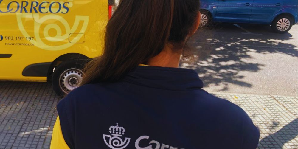 UGT denuncia que Correos ha dejado de repartir la correspondencia del Ayuntamiento de Logroño desde este mes de diciembre por impagos