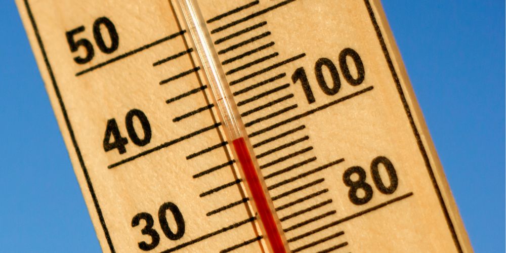 UGT denuncia condiciones insoportables de calor en las aulas riojanas, con temperaturas superiores a los 30 grados como en el IES Tomás Mingot