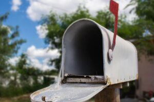 Los recortes de personal en Rioja Alta provocan que Correos incumpla los plazos en paquetería, notificaciones y correo ordinario