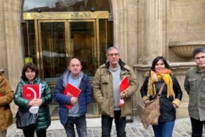 El Parlamento de La Rioja aprueba por unanimidad una PNL presentada por UGT y CCOO para defender el Correo Público