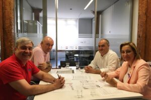 Acaip-UGT se reúne con el PSOE para exponer los problemas del Centro Penitenciario de Logroño